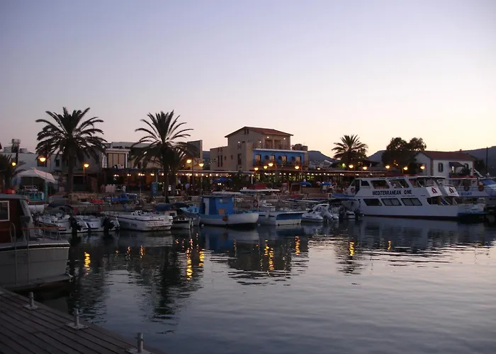 Apartmán Blue Pearl With Pool In Kato Paphos