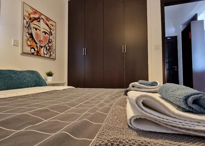 Blue Pearl With Pool In Kato * Paphos