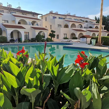 Apartament Blue Pearl With Pool In Kato Pafos