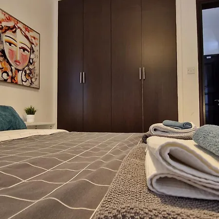 Blue Pearl With Pool In Kato * Pafos