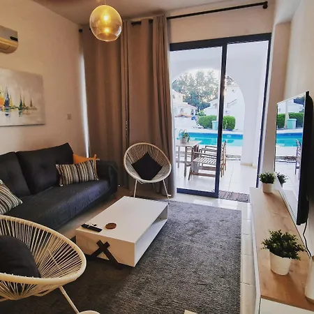 Blue Pearl With Pool In Kato Apartament Pafos